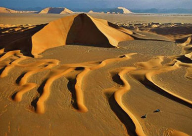 بالصور صحراء لوط في الجنوب الشرقي لجمهورية إيران الإسلامية The Desert Lut In Iran-عالم الصور